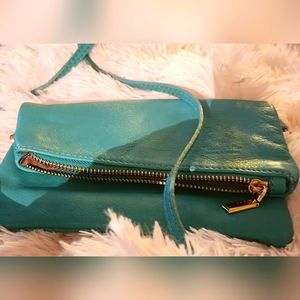 VIntage VERA PELLE ITALIAN Leather Crossbody BEAUTIFUL  Condition.